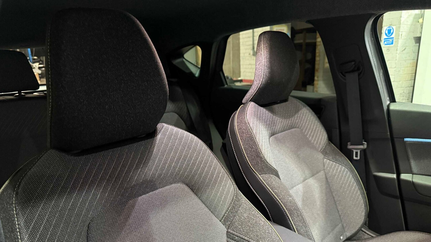 Used Renault Captur for sale - 77859183: Photo 13