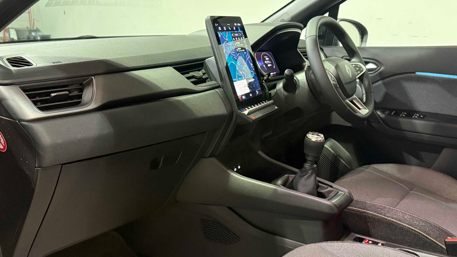 Used Renault Captur for sale - 77859183: Photo 17