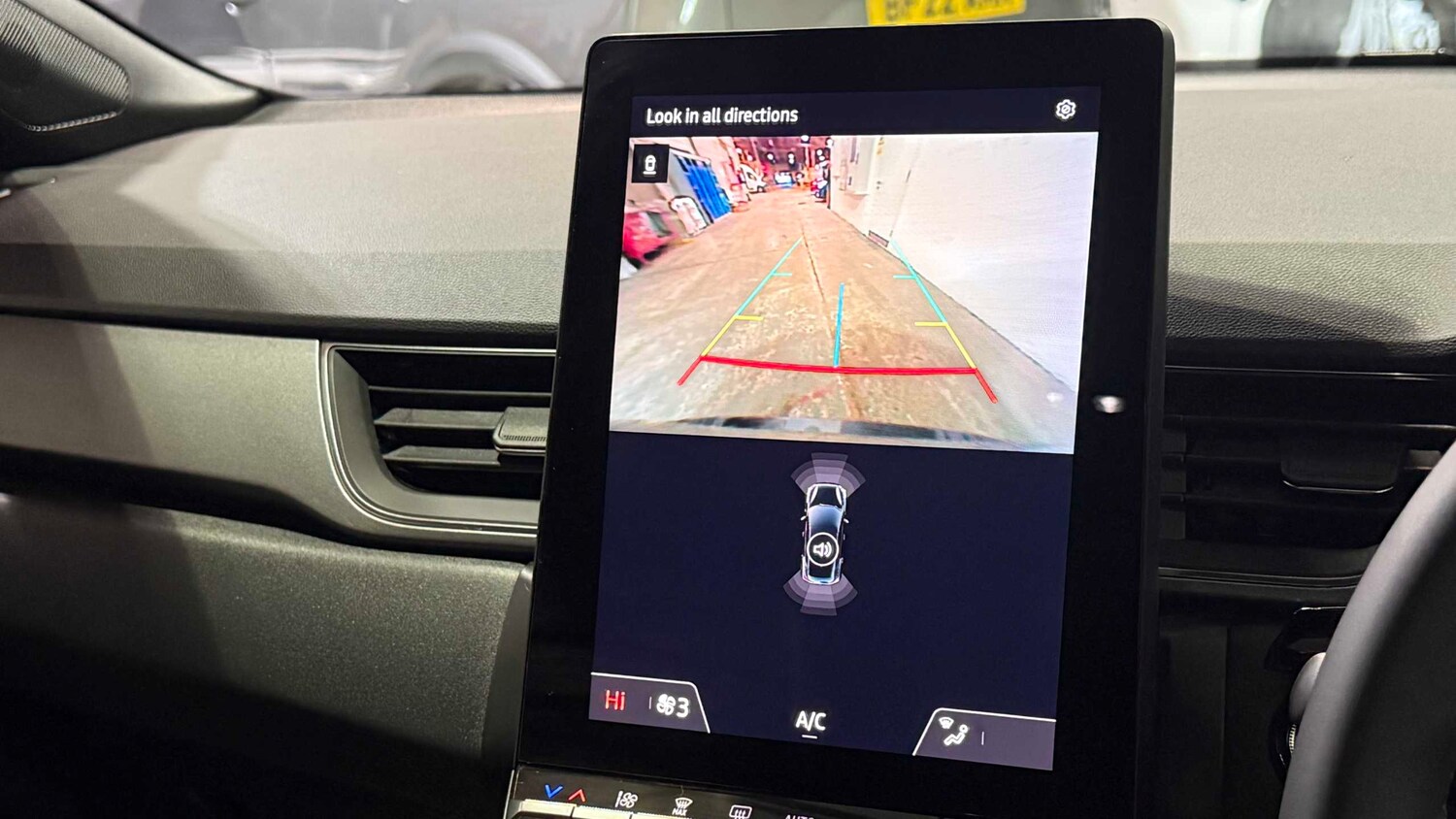 Used Renault Captur for sale - 77859183: Photo 21