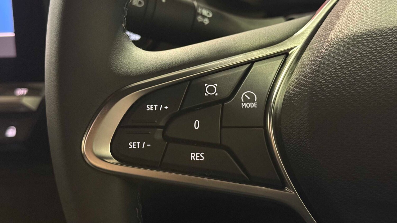 Used Renault Captur for sale - 77859183: Photo 25