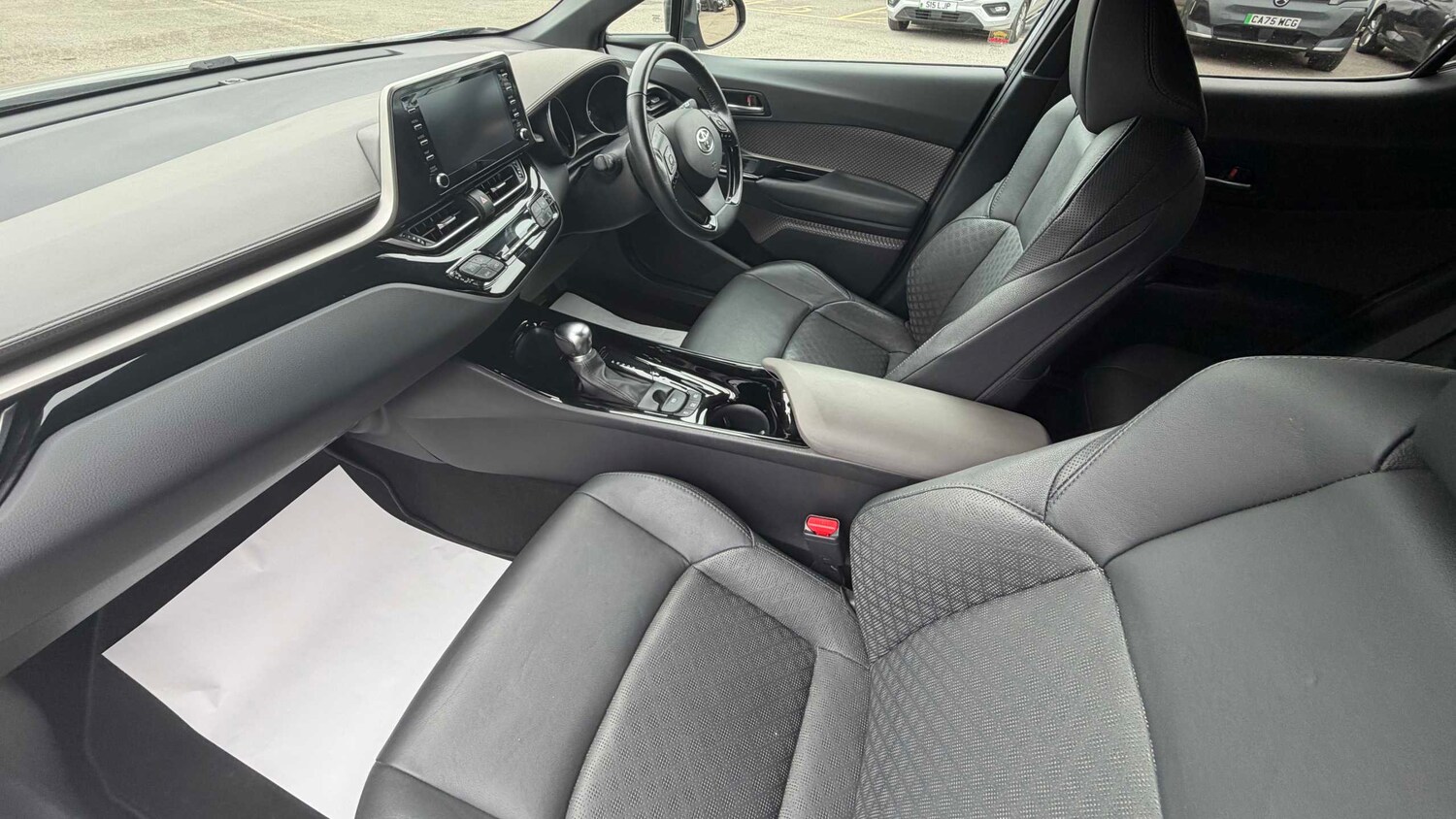 Used Toyota C-HR for sale - 77861152: Photo 16