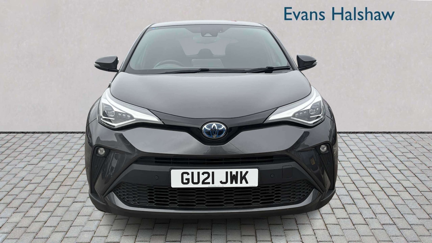 Used Toyota C-HR for sale - 77861152: Photo 4