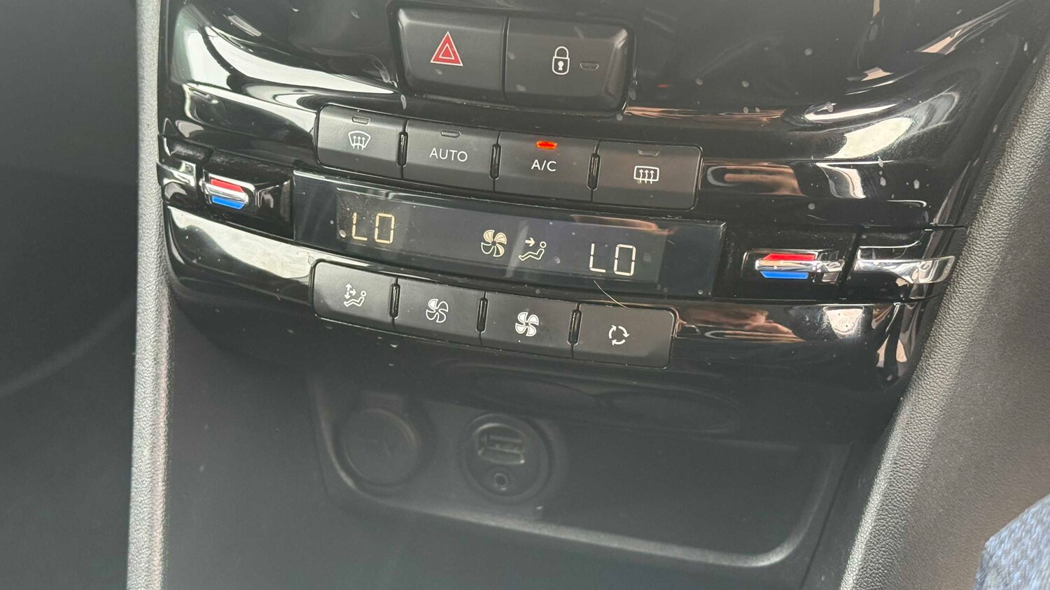 Used Peugeot 2008 2017 for sale - 77996072: Photo 20