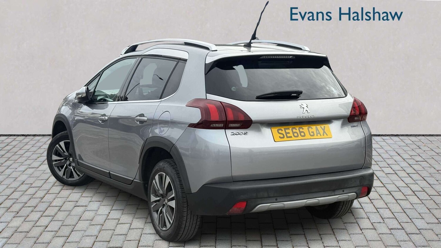 Used Peugeot 2008 2017 for sale - 77996072: Photo 3