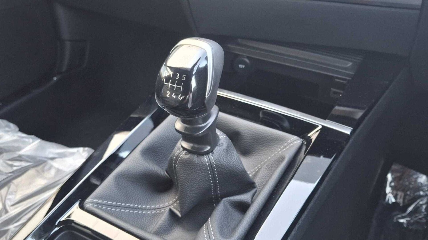 Used Vauxhall Astra for sale - 77859820: Photo 25