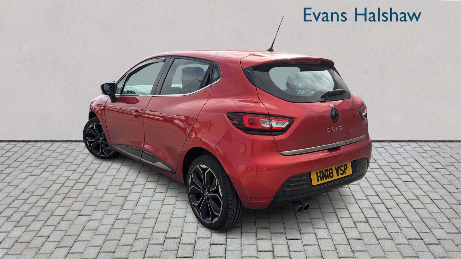 Used Renault Clio 2018 for sale - 77859433: Photo 3