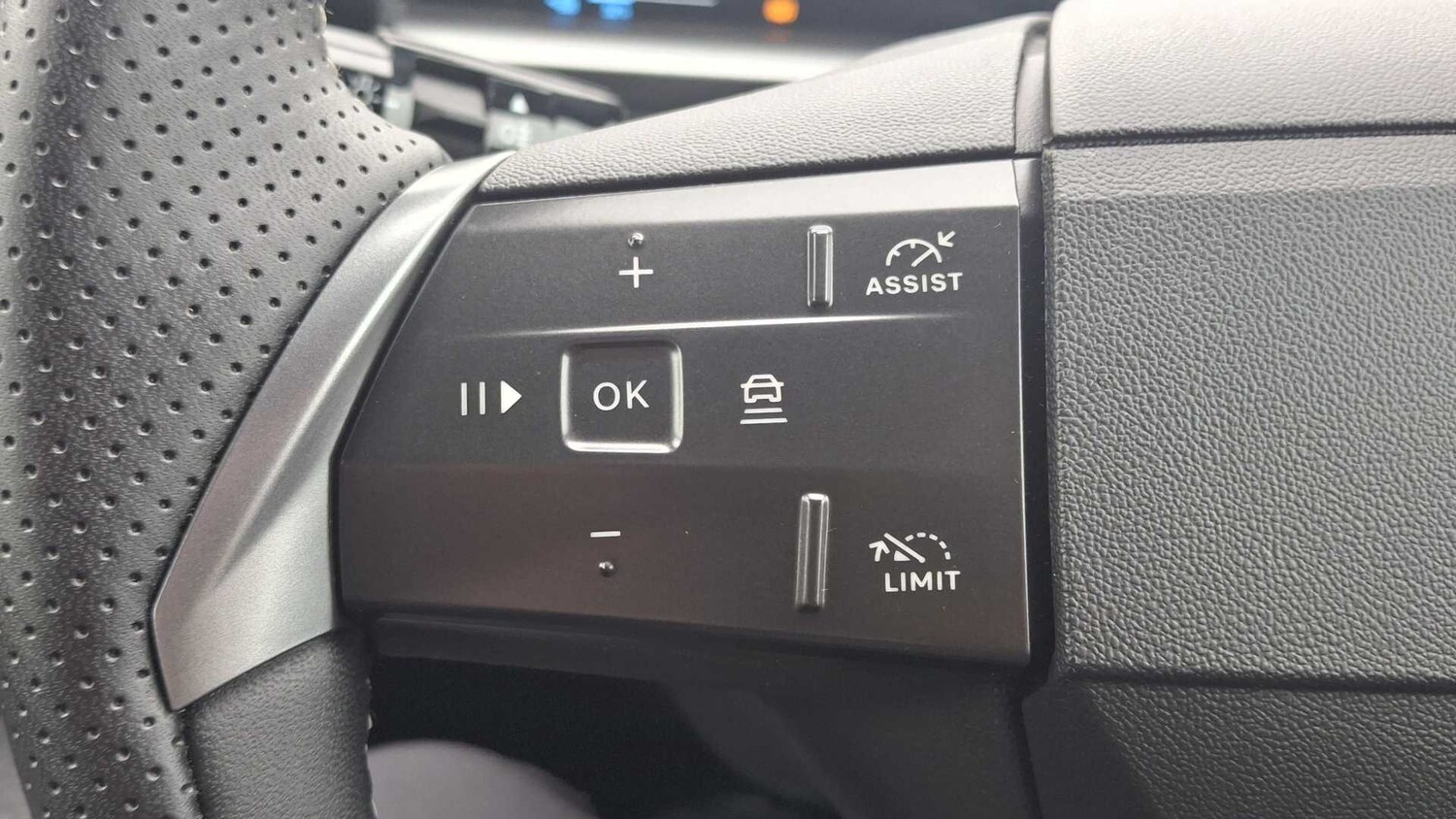 Used Vauxhall Grandland for sale - 77860087: Photo 29