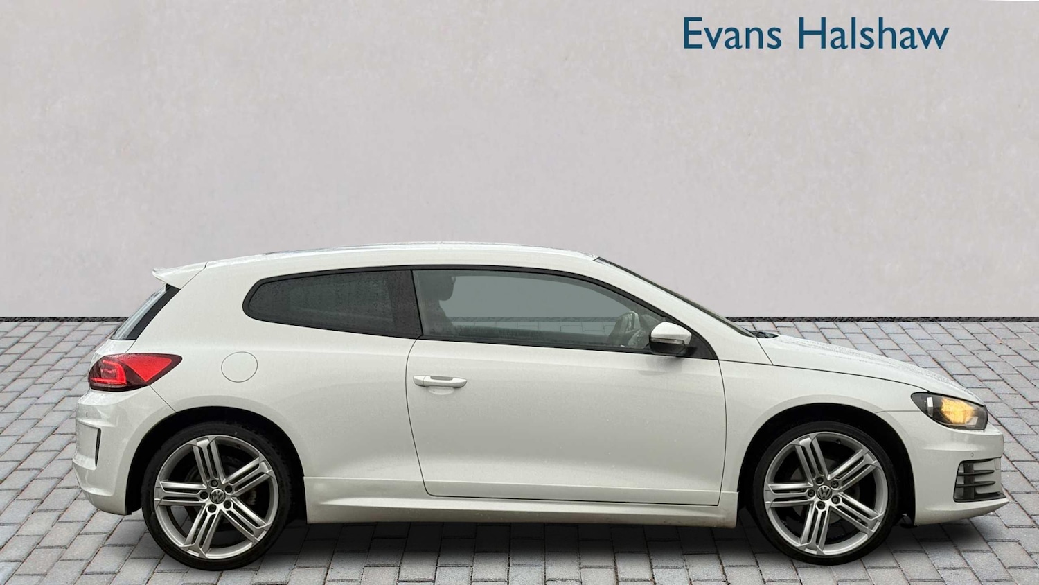 Used Volkswagen Scirocco for sale - 77857164: Photo 4