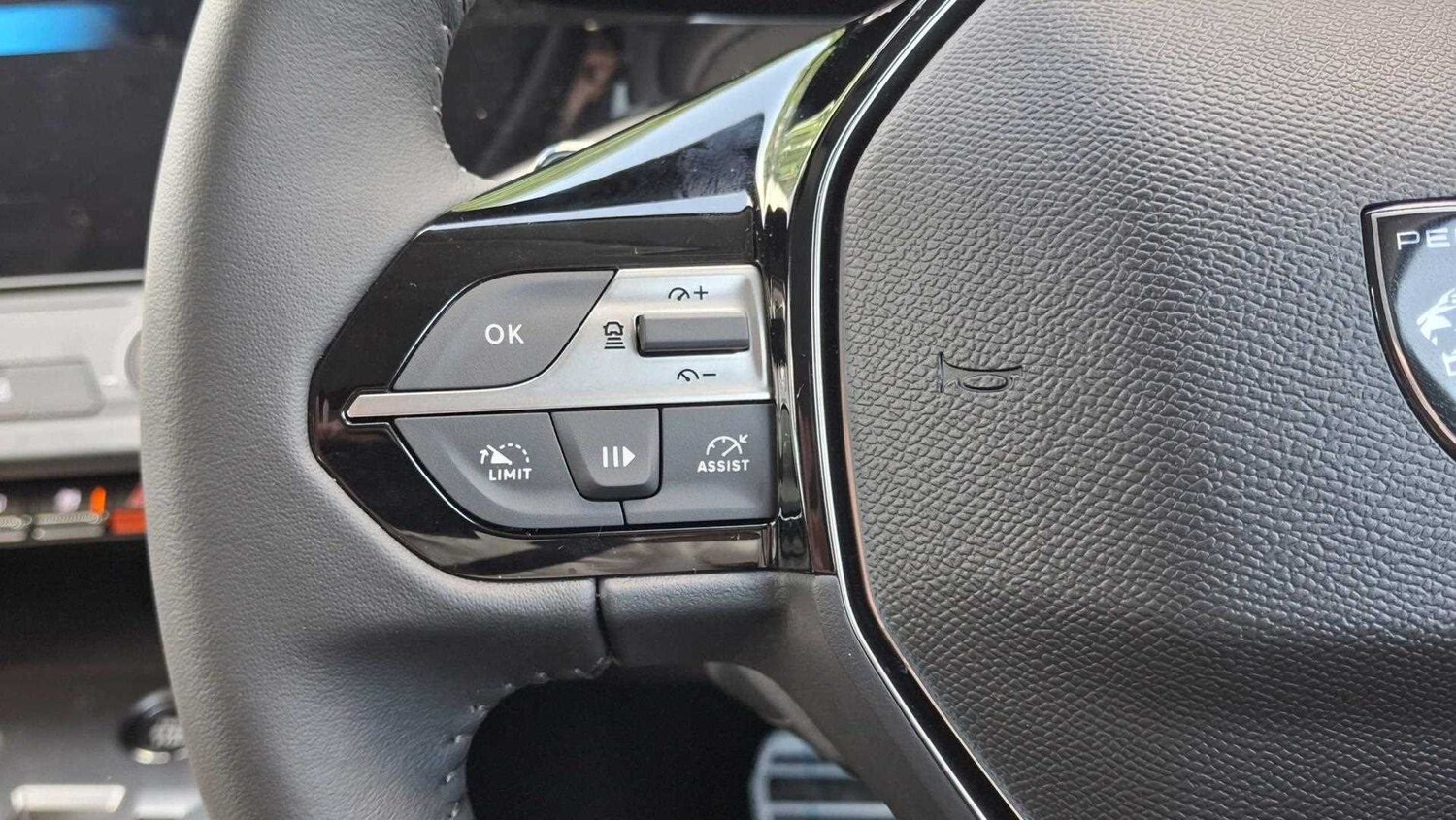 Used Peugeot 308 for sale - 77858064: Photo 19