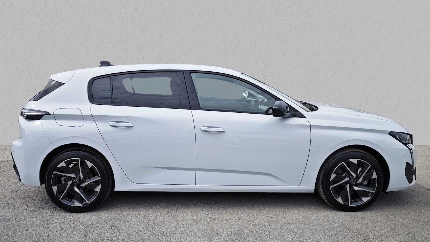 Used Peugeot 308 for sale - 77858064: Photo 2