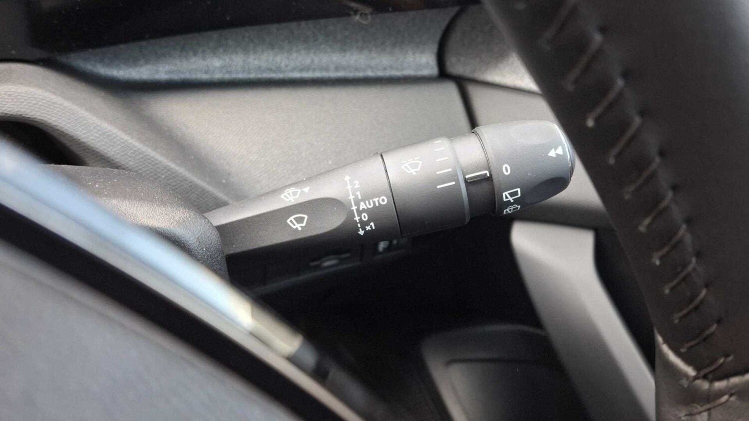 Used Peugeot 308 for sale - 77858064: Photo 22