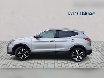 Used Nissan Qashqai 2018 for sale - 77861725: Photo