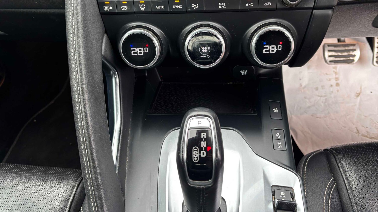 Used Jaguar E-Pace 2018 for sale - 78161510: Photo 12