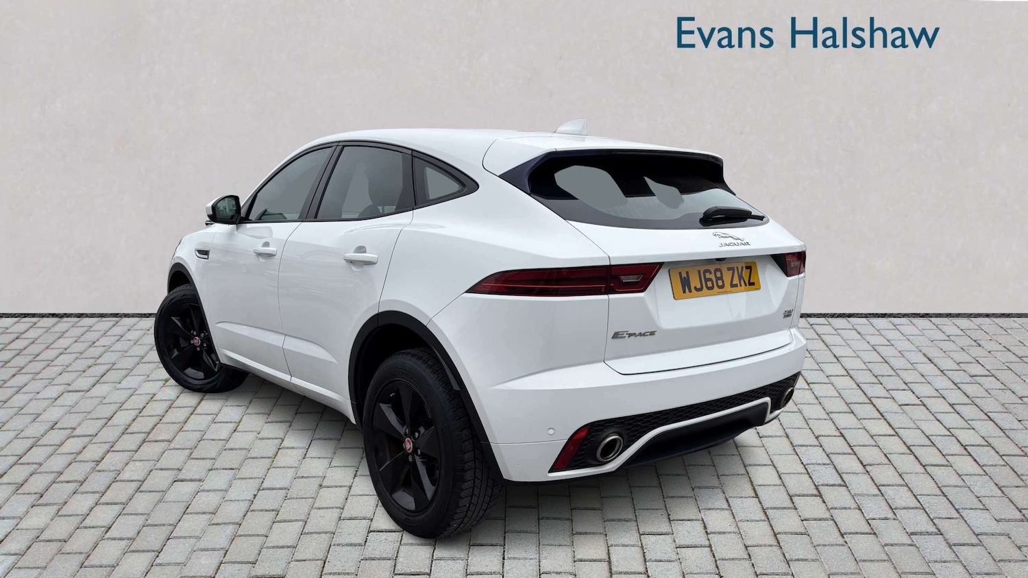 Used Jaguar E-Pace 2018 for sale - 78161510: Photo 2