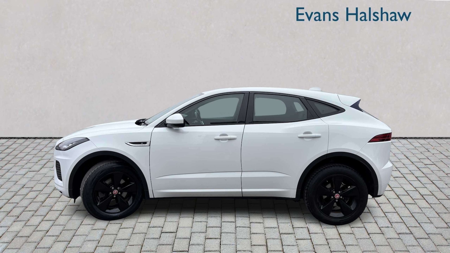 Used Jaguar E-Pace 2018 for sale - 78161510: Photo 4