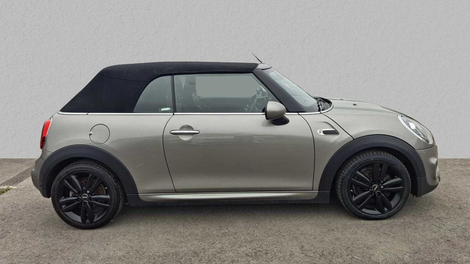 Used MINI Convertible for sale - 77860053: Photo 6