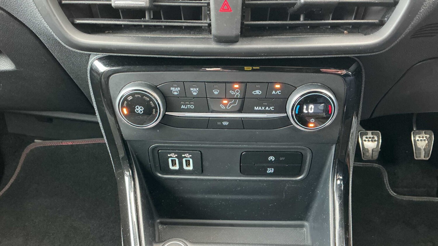 Used Ford Ecosport 2018 for sale - 77858082: Photo 19