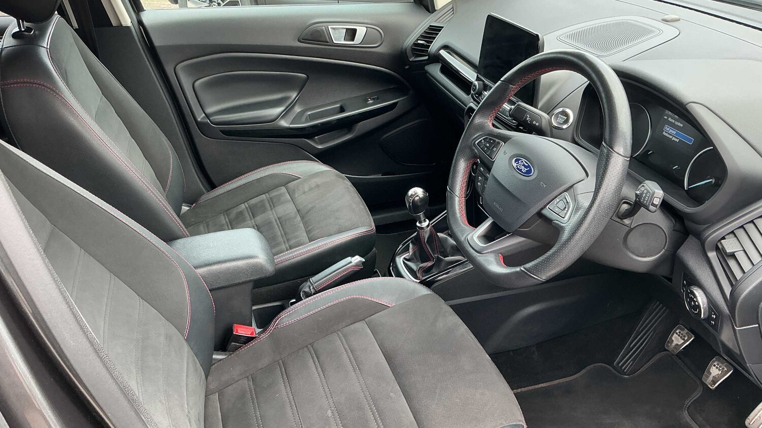 Used Ford Ecosport 2018 for sale - 77858082: Photo 9