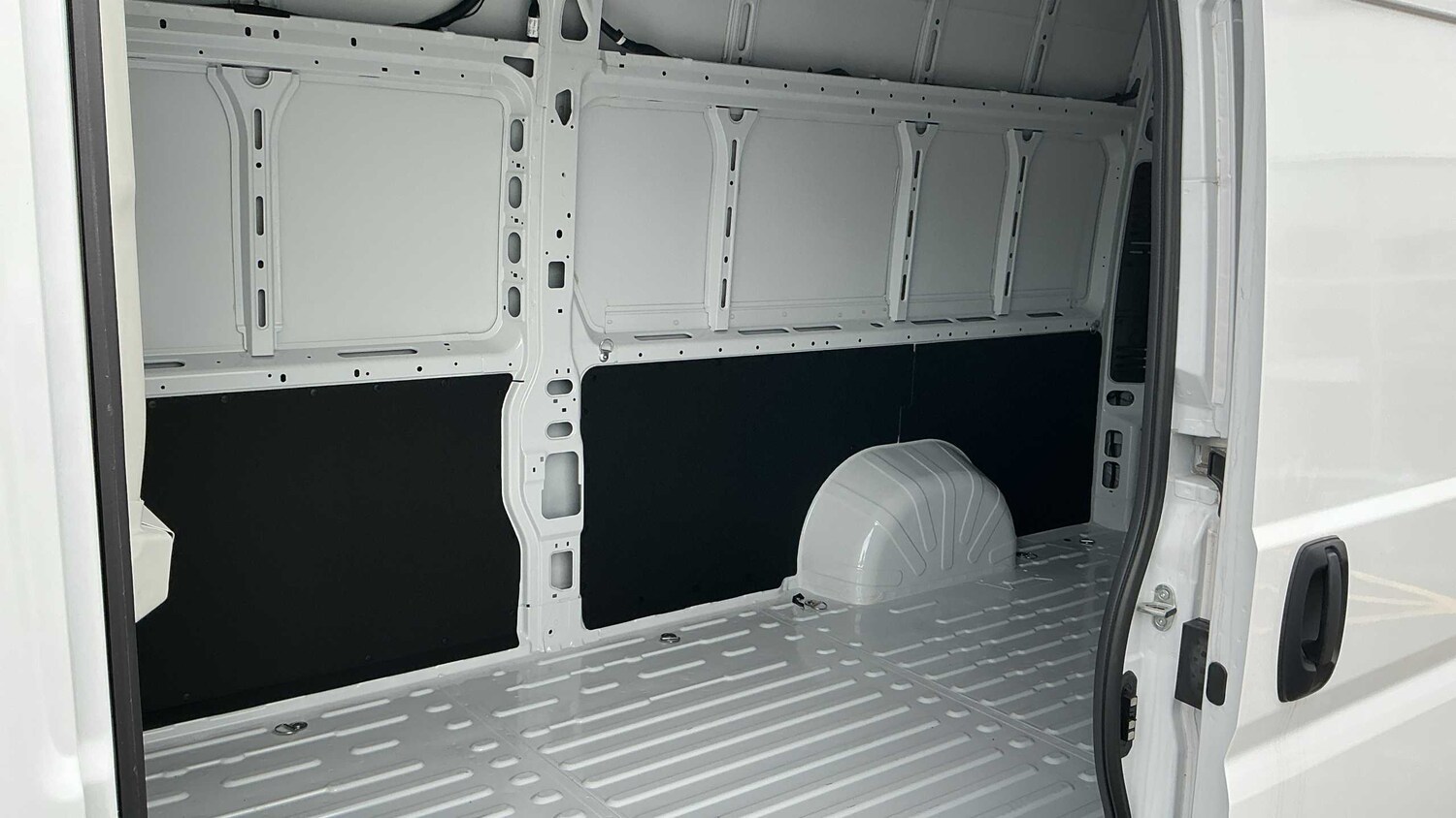 Used Citroen Relay 2025 for sale - 77859210: Photo 15