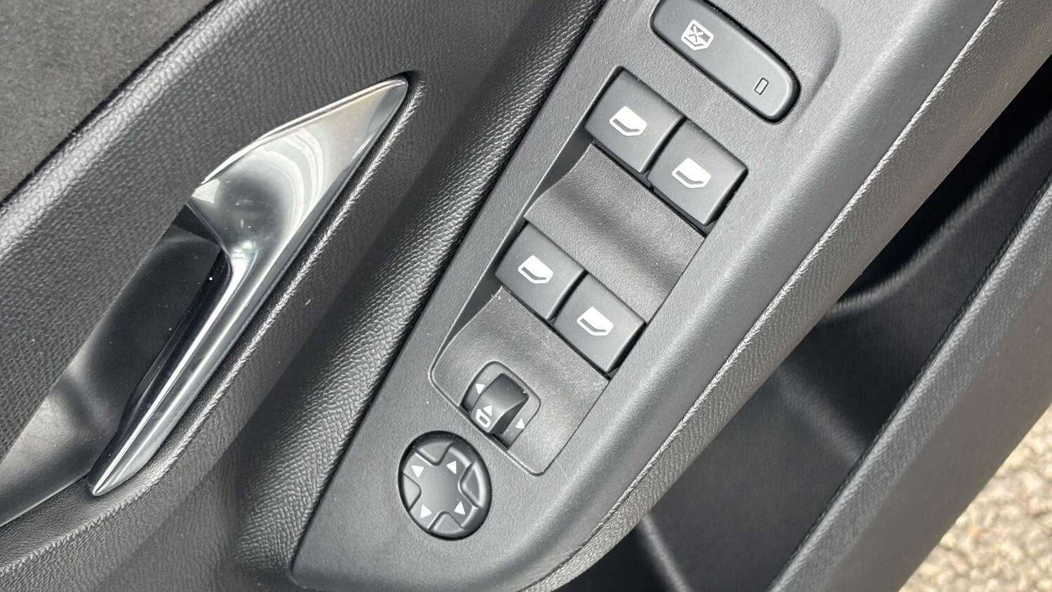 Used Vauxhall Corsa 2025 for sale - 77857132: Photo 18