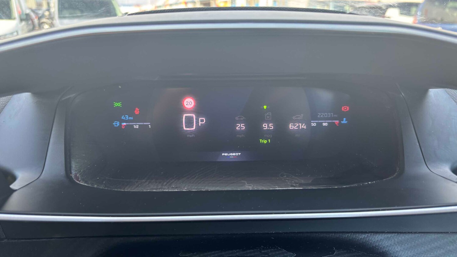Used Peugeot 2008 for sale - 77861523: Photo 11
