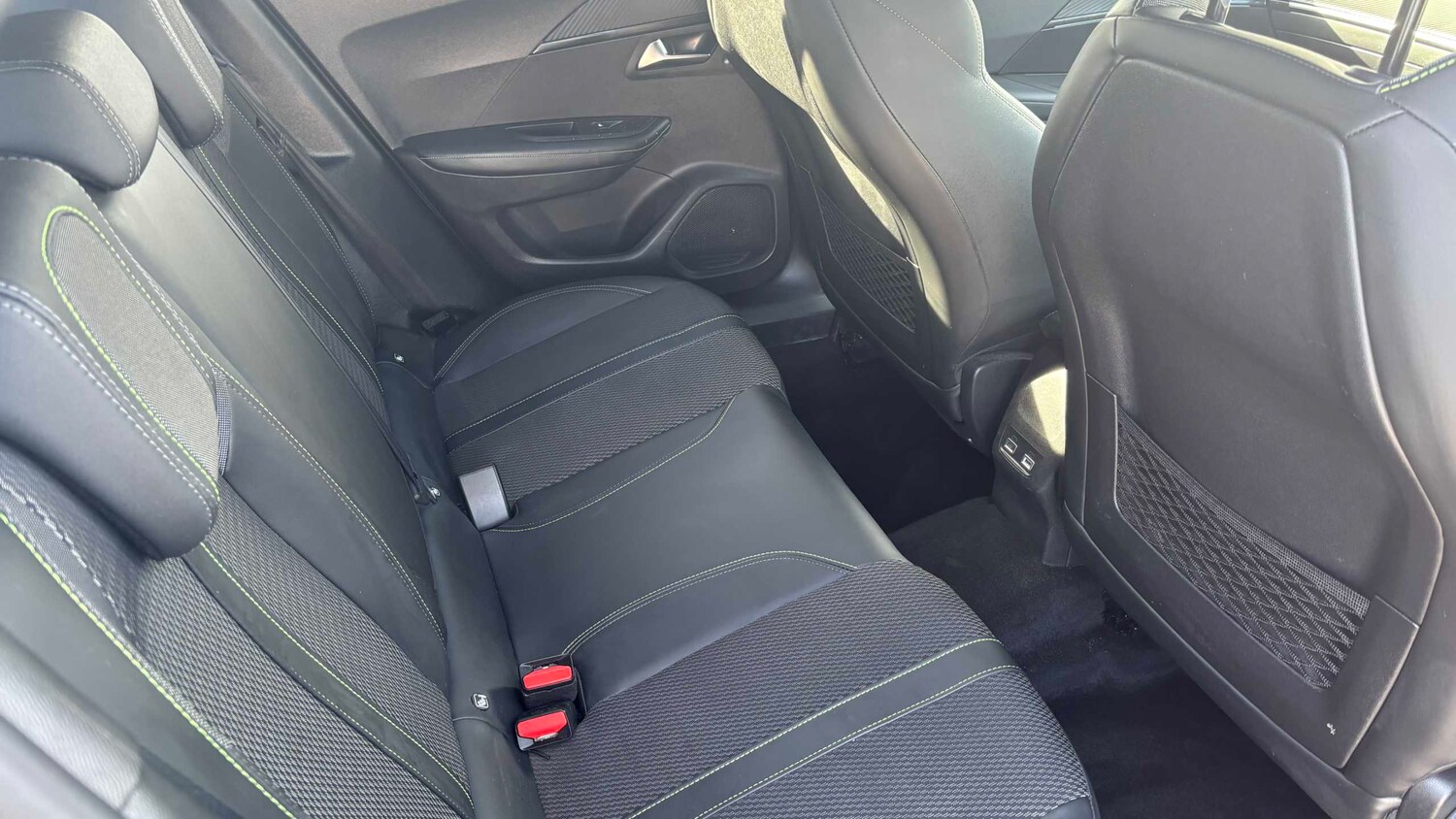 Used Peugeot 2008 for sale - 77861523: Photo 16