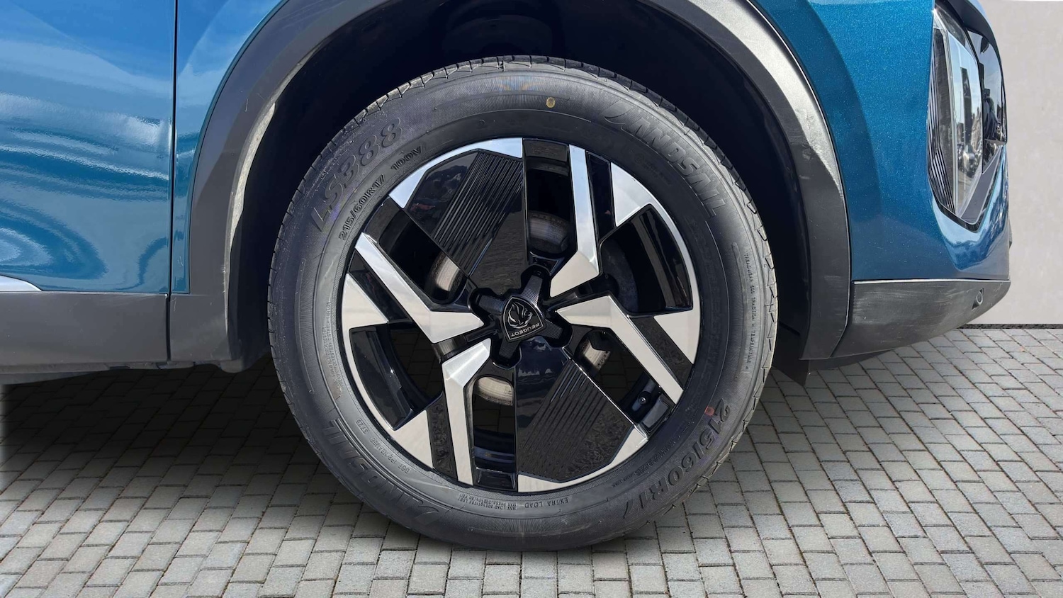 Used Peugeot 2008 for sale - 77861523: Photo 5