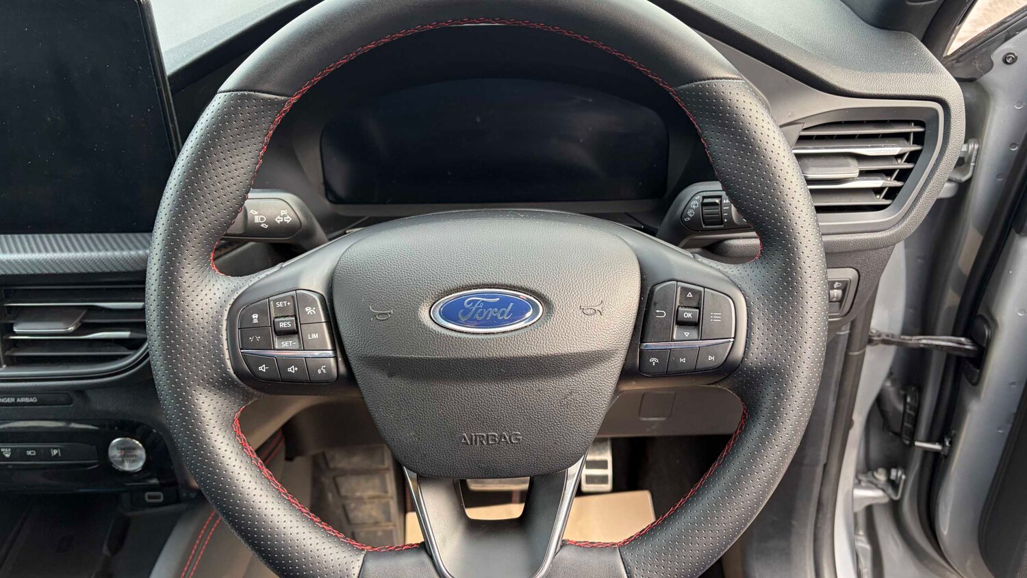 Used Ford Kuga 2024 for sale - 77859773: Photo 11