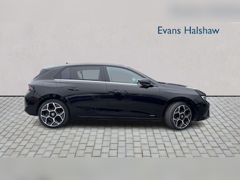 Used Vauxhall Astra 2023 for sale - 78978889: Photo