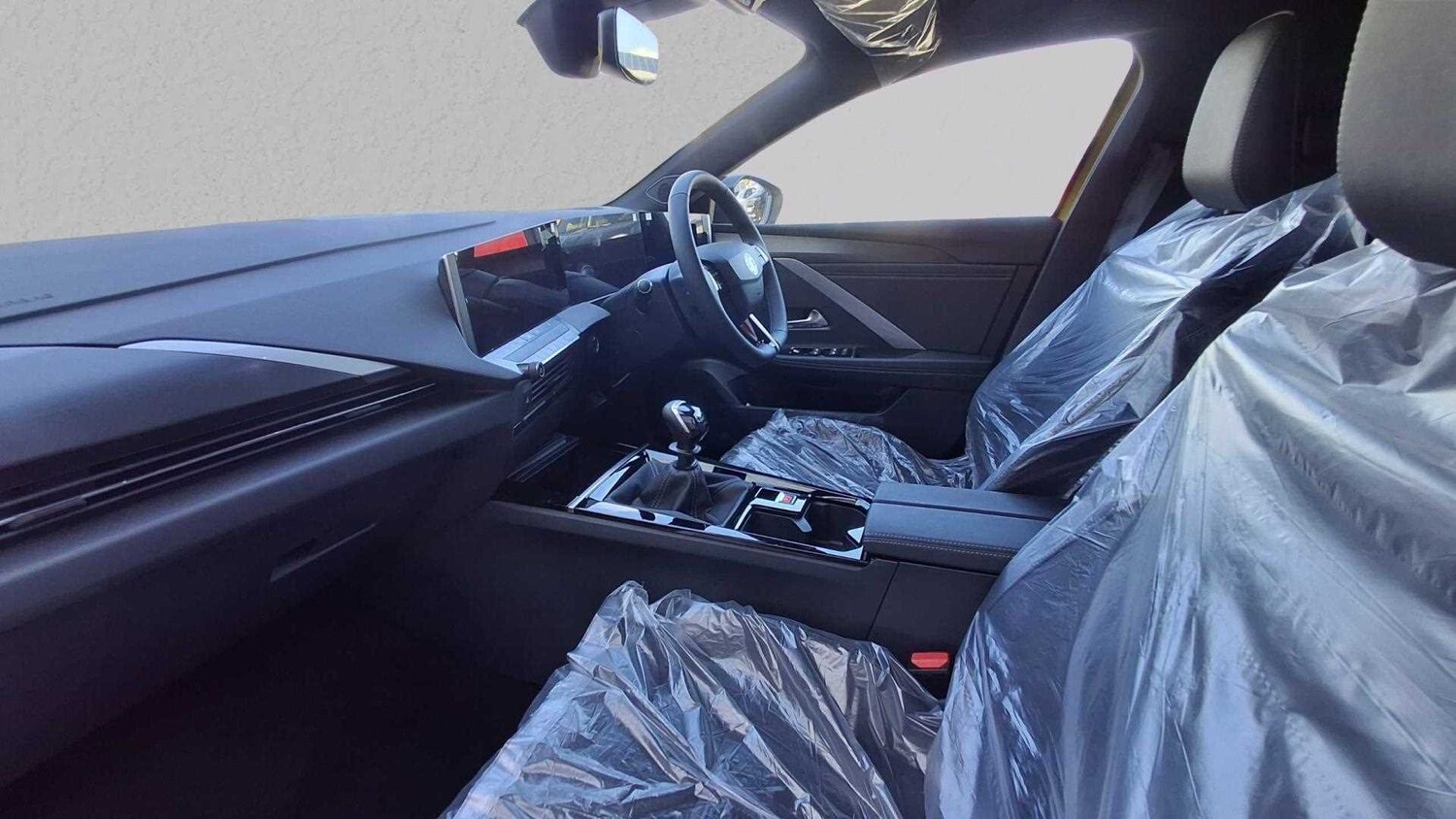 Used Vauxhall Astra 2025 for sale - 77859431: Photo 11