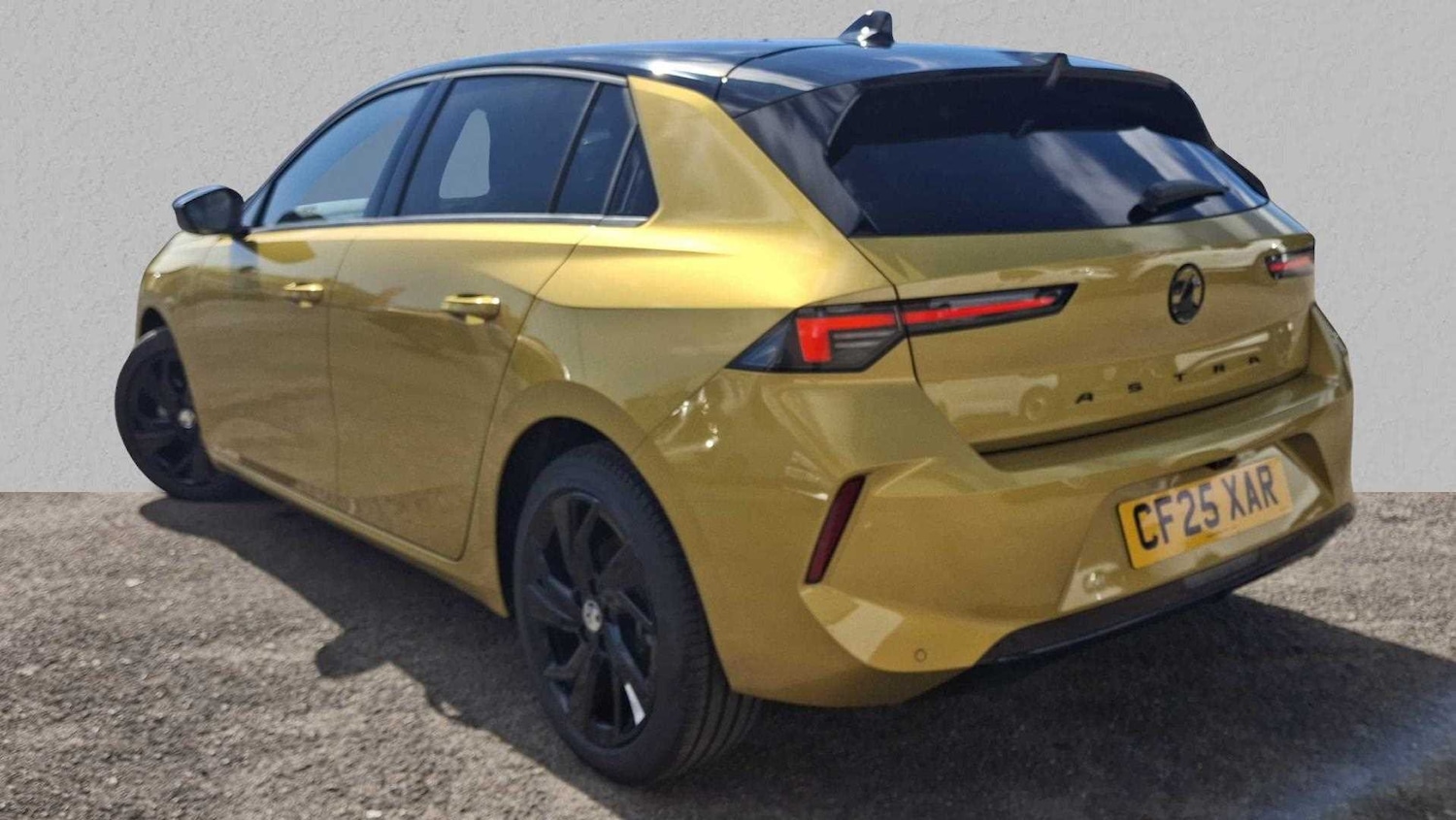 Used Vauxhall Astra 2025 for sale - 77859431: Photo 2