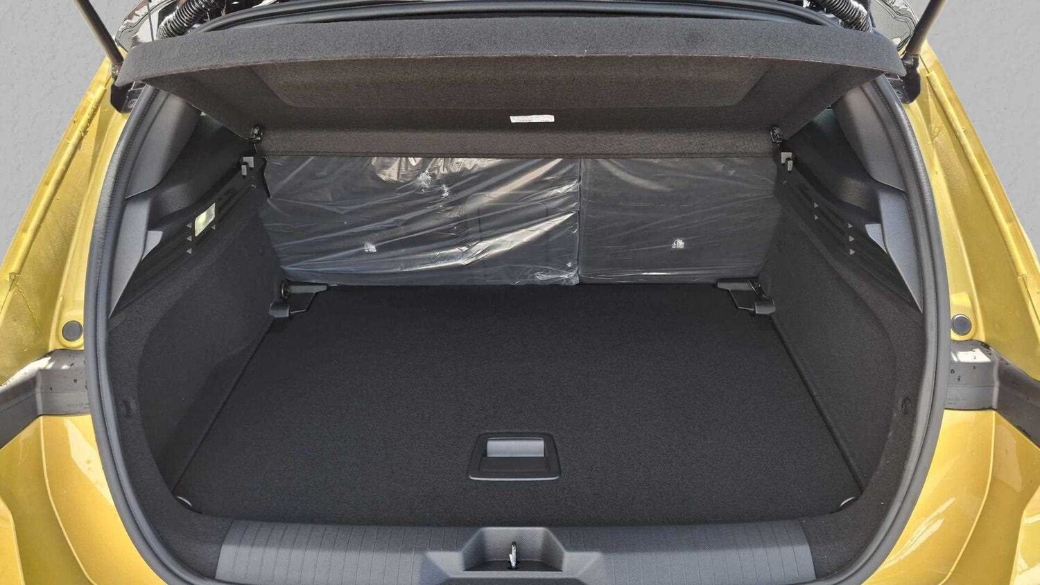 Used Vauxhall Astra 2025 for sale - 77859431: Photo 9