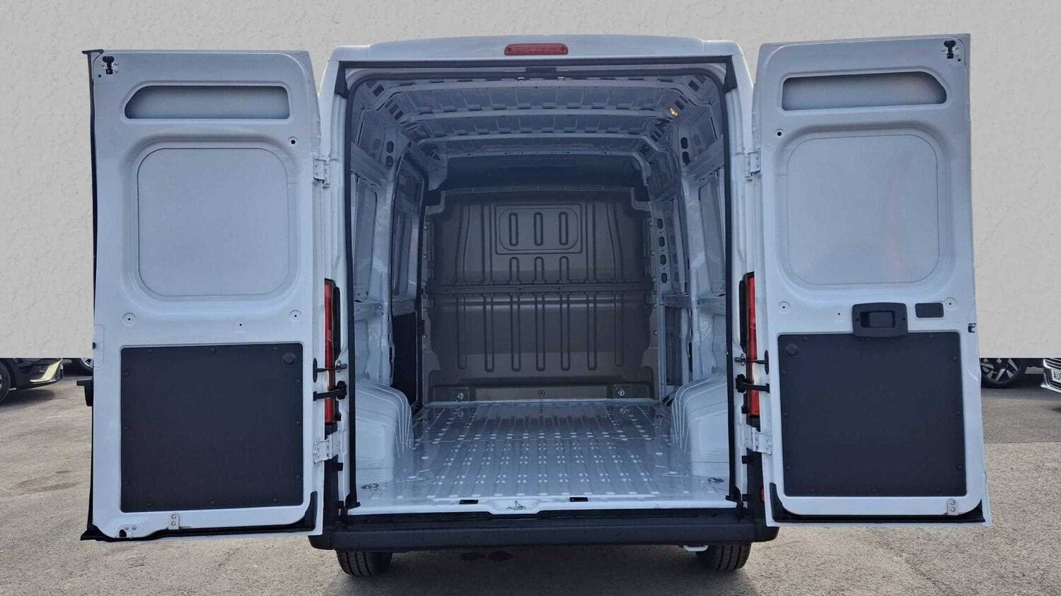 Used Vauxhall Movano 2025 for sale - 77859218: Photo 8