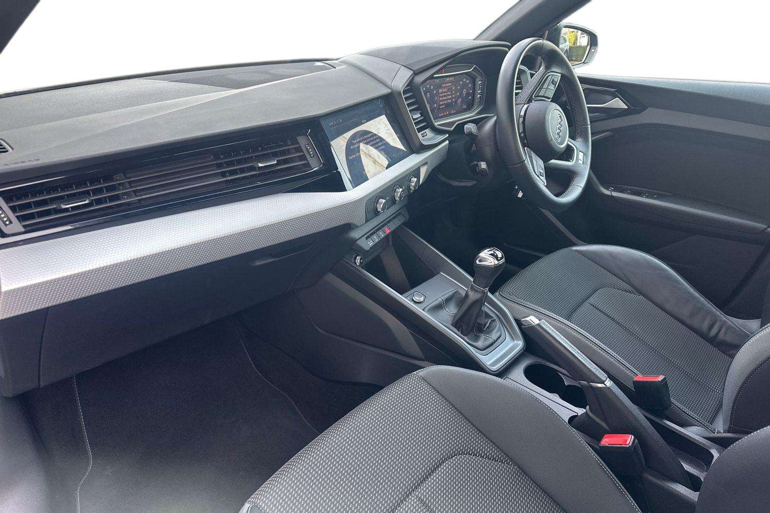 Used Audi A1 2023 for sale - 78118768: Photo 2