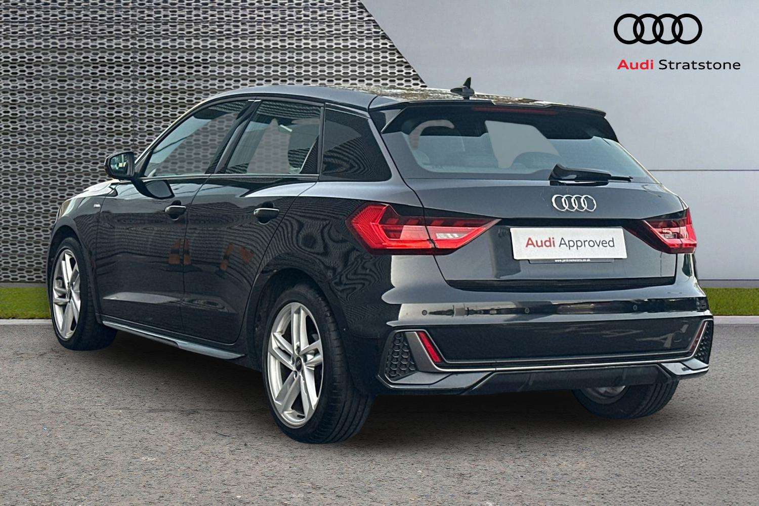 Used Audi A1 2023 for sale - 78118768: Photo 3