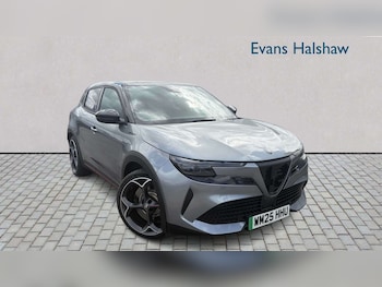 Used Alfa Romeo Junior 2025 for sale - 79079149: Photo