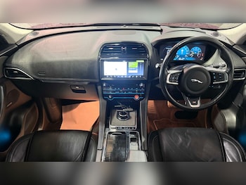 Used Jaguar F-Pace 2016 for sale - 78173463: Photo