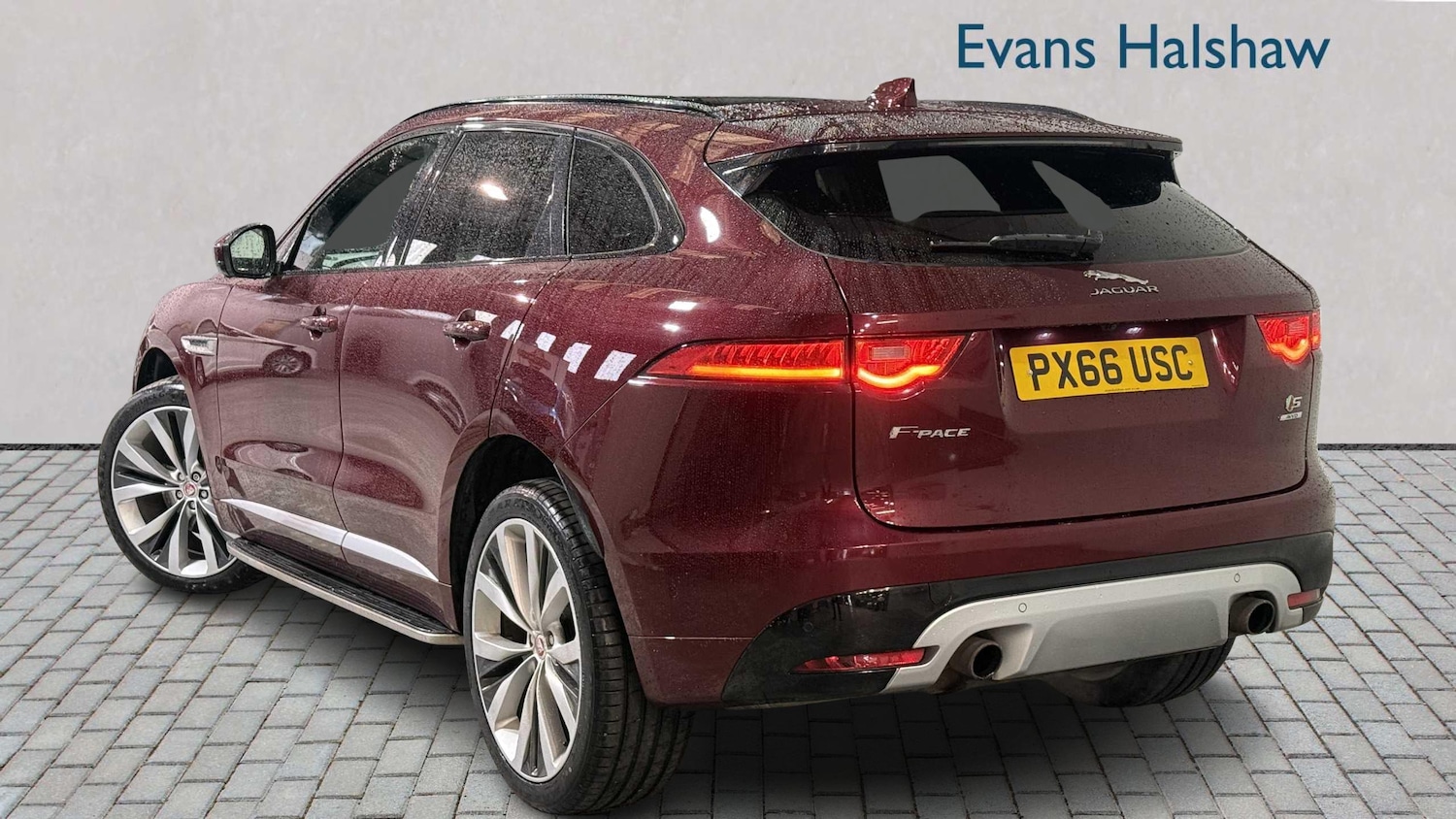 Used Jaguar F-Pace 2016 for sale - 78173463: Photo 4