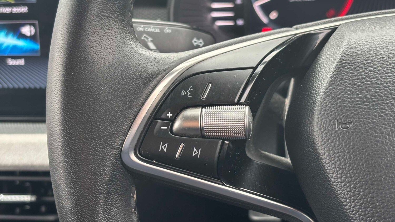 Used Skoda Kamiq for sale - 77859528: Photo 25