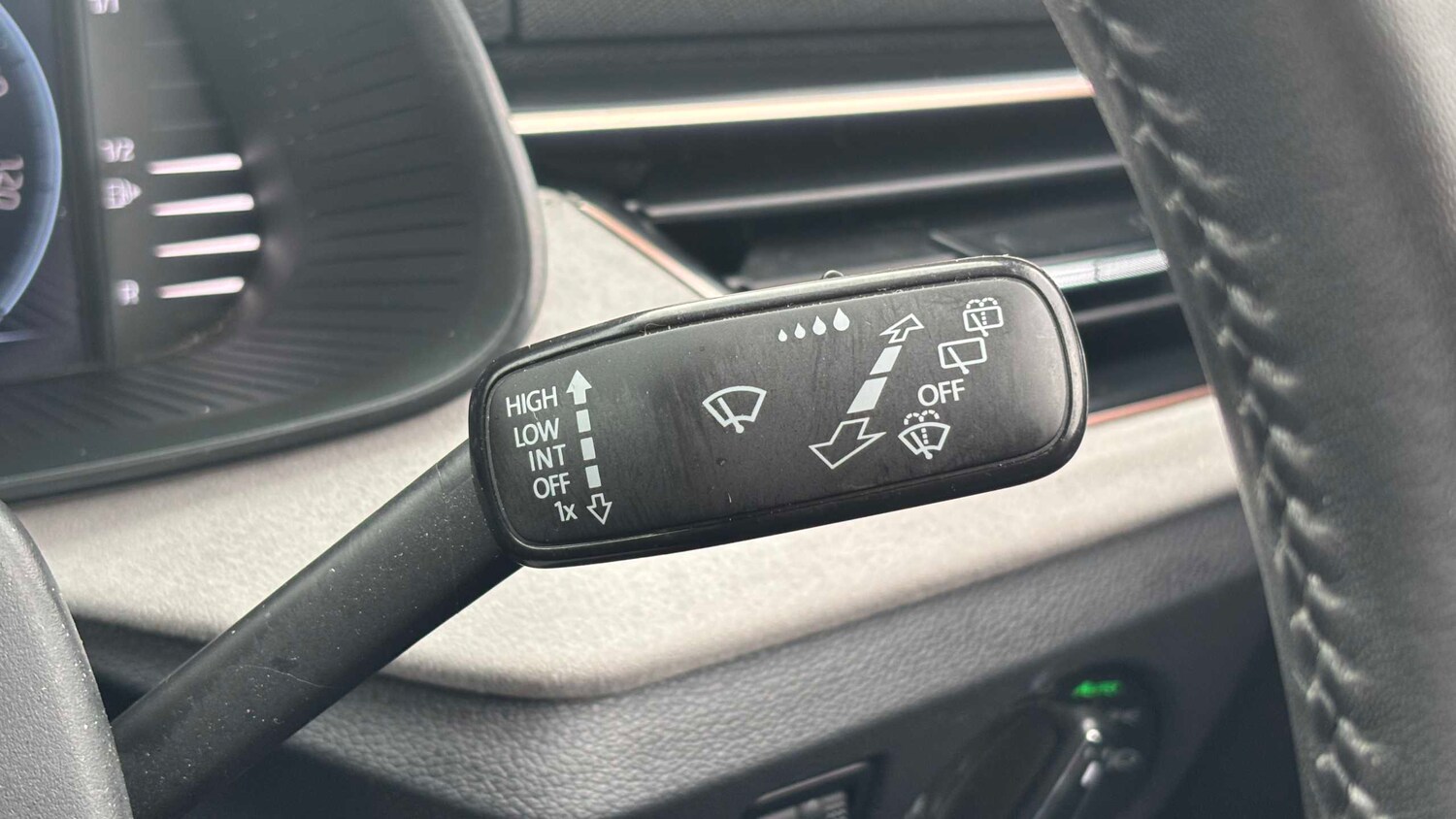 Used Skoda Kamiq for sale - 77859528: Photo 28