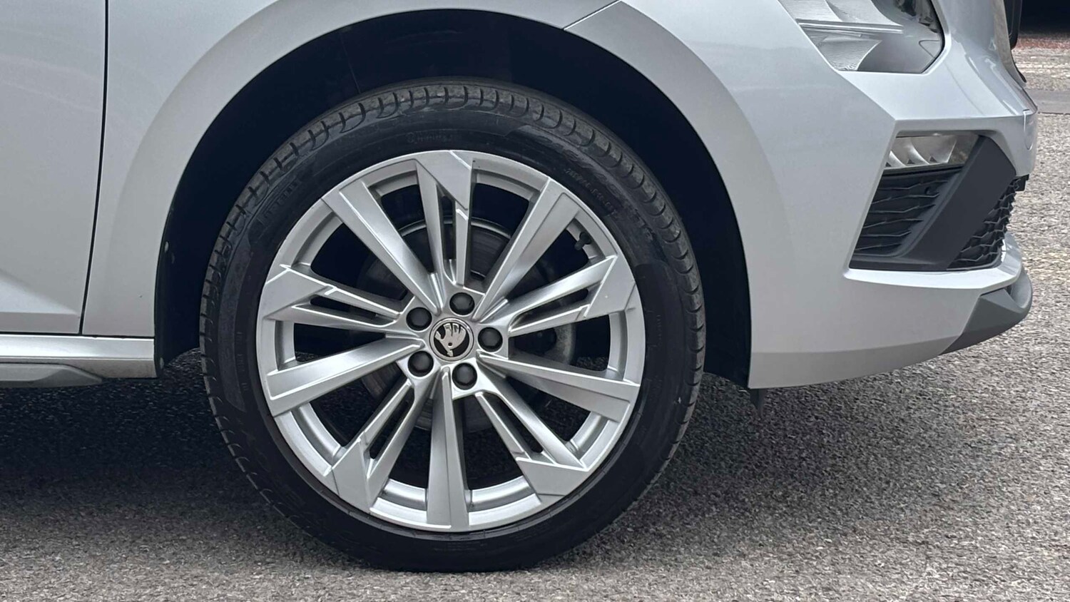 Used Skoda Kamiq for sale - 77859528: Photo 8