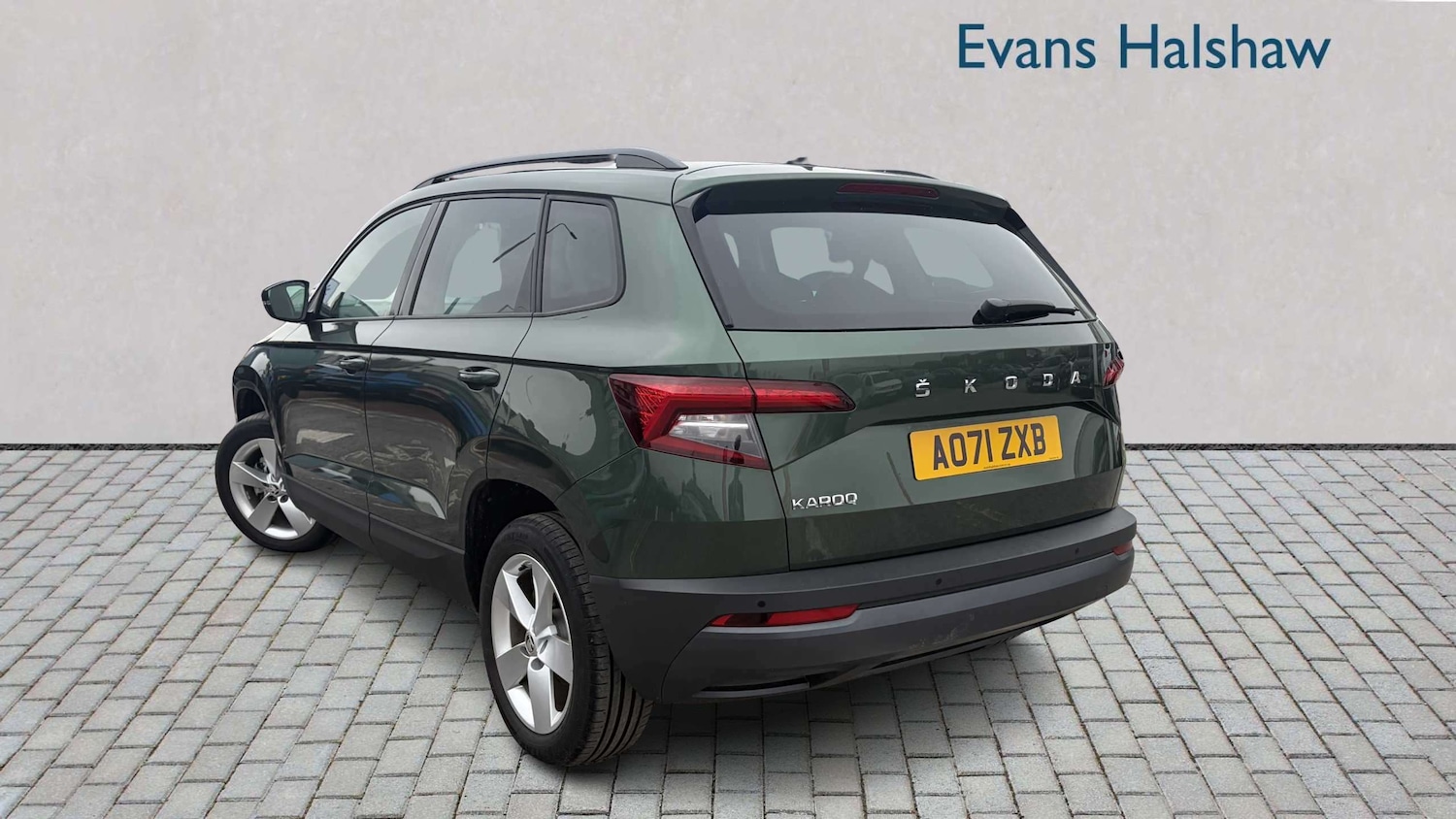 Used Skoda Karoq 2022 for sale - 78221233: Photo 2