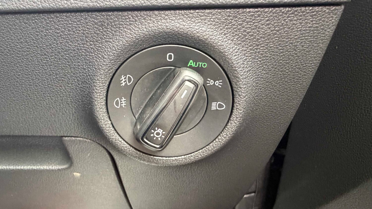 Used Skoda Karoq 2022 for sale - 78221233: Photo 20