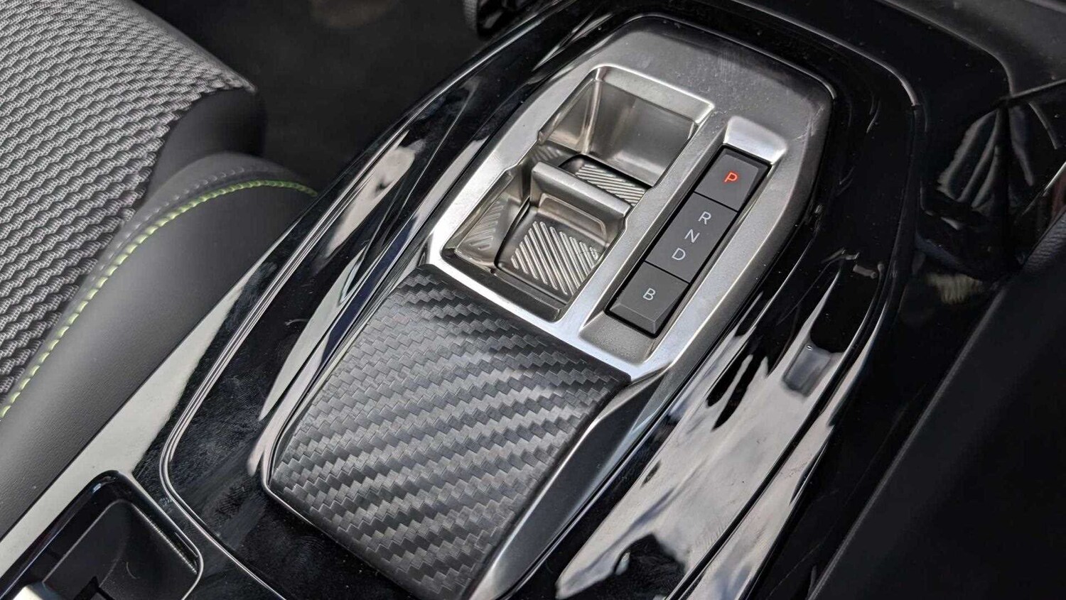 Used Peugeot 208 for sale - 77860335: Photo 23