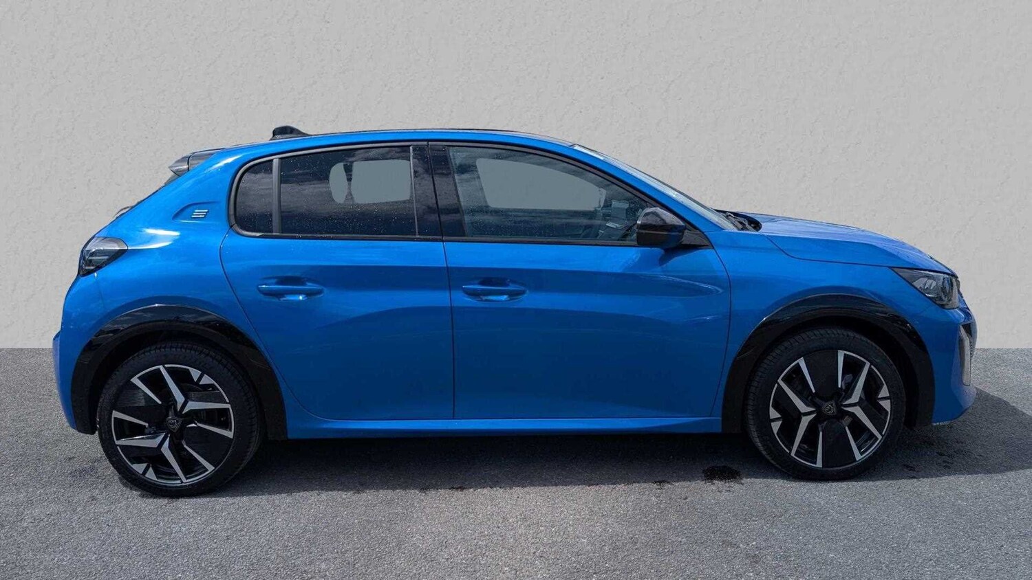 Used Peugeot 208 for sale - 77860335: Photo 6