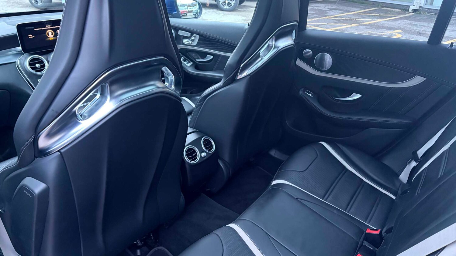 Used Mercedes-Benz GLC 2020 for sale - 77857025: Photo 17