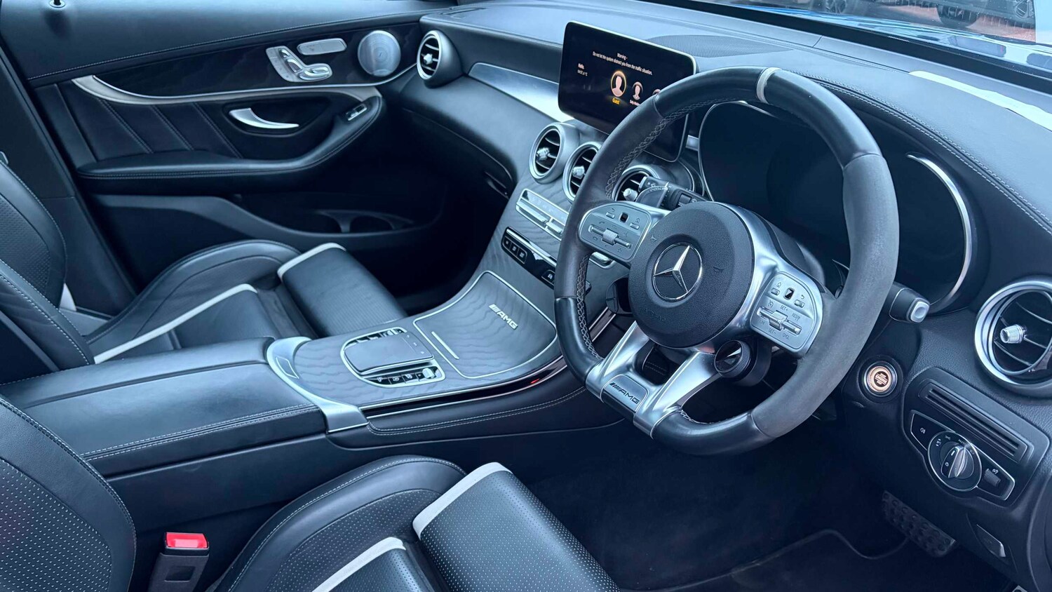 Used Mercedes-Benz GLC 2020 for sale - 77857025: Photo 9