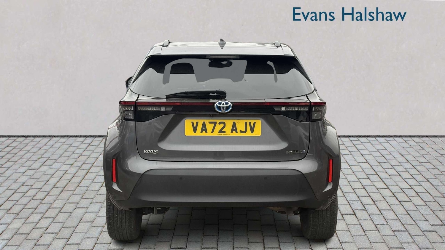 Used Toyota Yaris Cross 2023 for sale - 78024171: Photo 3