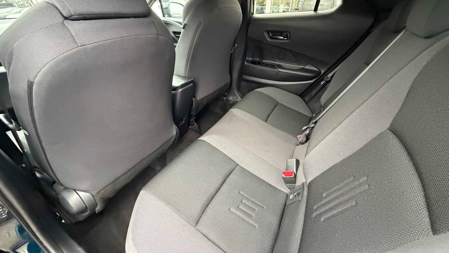 Used Toyota C-HR for sale - 77860483: Photo 17