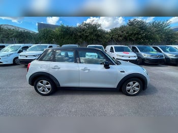 Used MINI Hatch 2020 for sale - 79745410: Photo